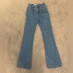 Oraije , Paris jeans